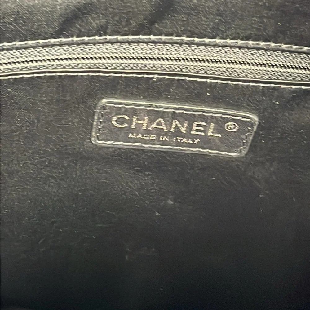 Chanel Brick Chocolate Bar Quilted Frozen Tote Bag Large Black Vinyl Chain Strap